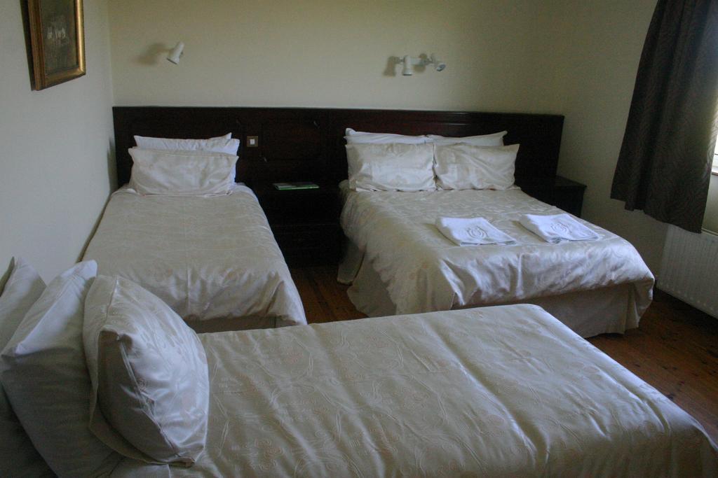 Portarra Lodge Guesthouse Moycullen Δωμάτιο φωτογραφία